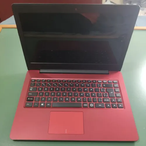 Notebook Positivo Motion Red usado
