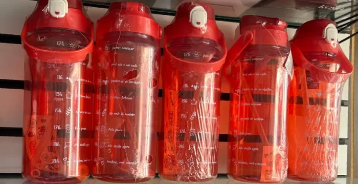 Garrafa de plastico 2L