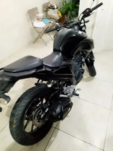 Moto muito boa so usso pra ir trabalhar 