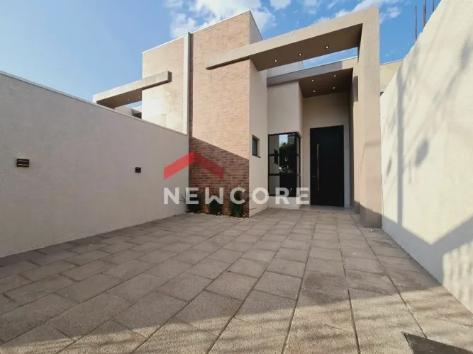 Casa em Rua Carajás - Santa Cruz - Cascavel/PR