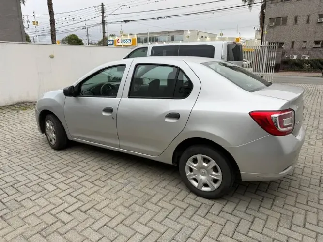 Renault Logan Authentique Hi-flex 1.0 16V 4P 2014