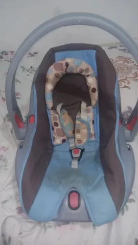 Vendo Bebê conforto da cosco! Usado