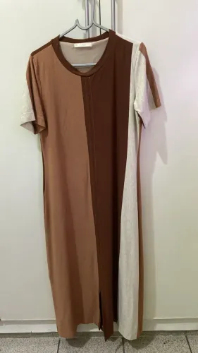 Lindo vestido mídi