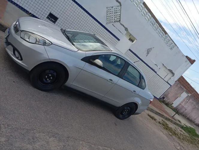 Fiat Grand Siena Attrac. 1.4 EVO F.flex 8V 2014