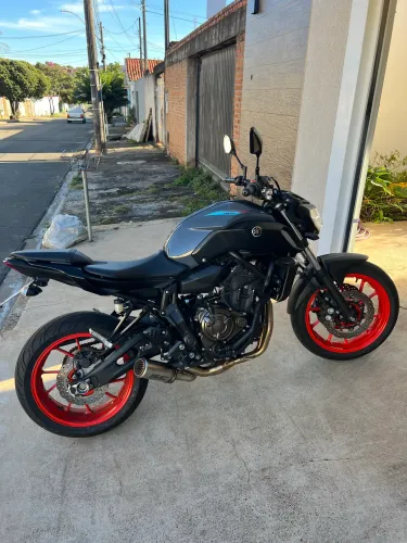 Yamaha MT07