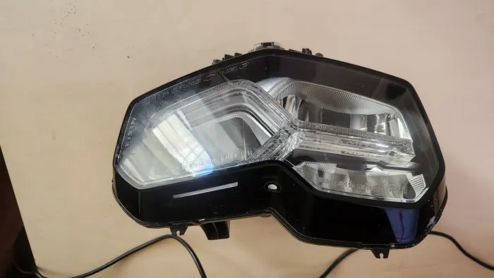 Farol bmw gs 850