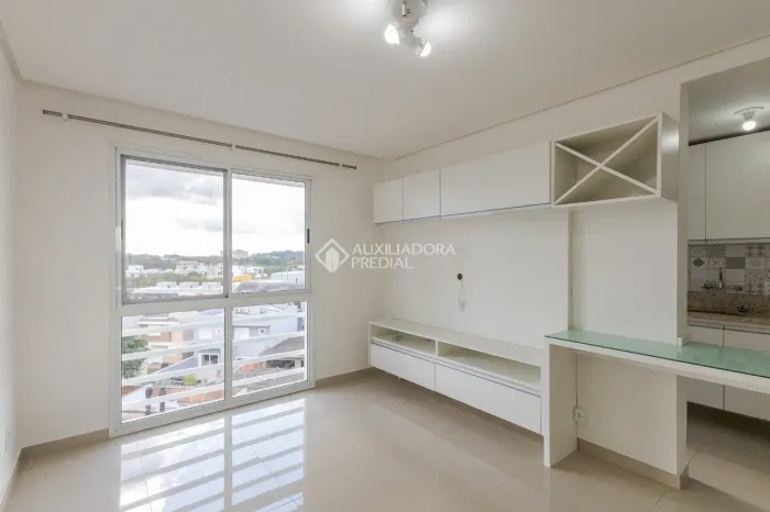 Apartamento Semi mobiliado com 1 quarto para alugar no Jardim Baviera