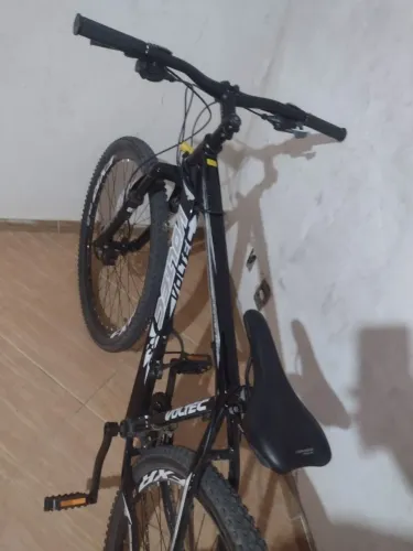 Bicicleta aro 29 com freio hidráulico para sair rápido