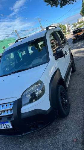 Fiat Doblo Adv/adv Tryon/locker 1.8 Flex 2012