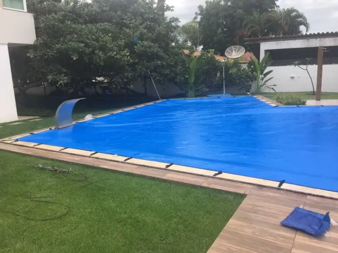 CAPAS DE PROTEÇÃO PARA PISCINAS