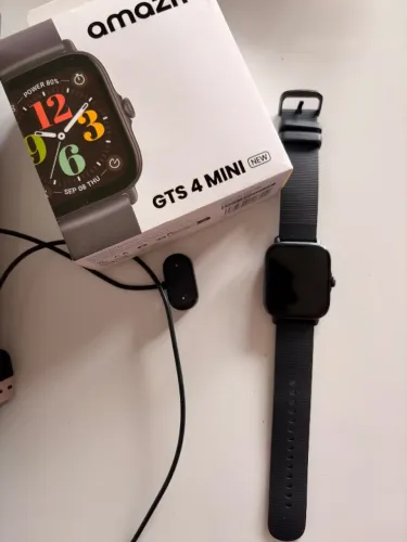 Relógio Smartwatch Amazfit gts 4 mini preto