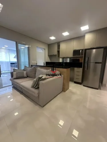 Apartamento (Apartamento Padrão) para Locação, 2 dorm(s), 1 suite(s), 2 vaga(s), 80 m²