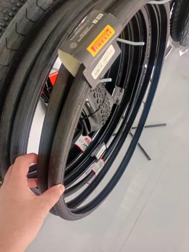 Par de Pneu Pirelli 700x23