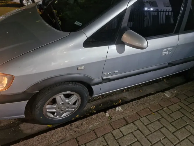 Chevrolet Zafira Eleg.2.0 MPFI Flexpower 8V 5P AUT 2005
