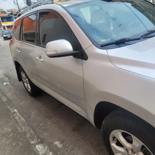 Toyota RAV4 2.4 4X4 16V 170cv Aut. 2010