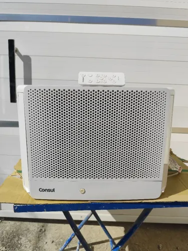 Ar condicionado 10.000 btus com controle remoto 