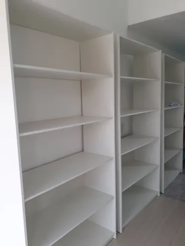 Vendo estantes  semi novas!