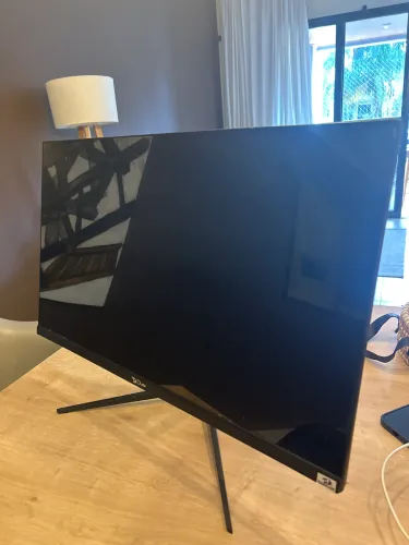 Monitor DUEX tela quebrada 