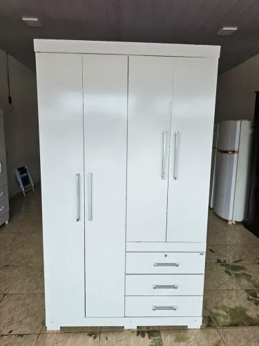 Guarda roupa usado 