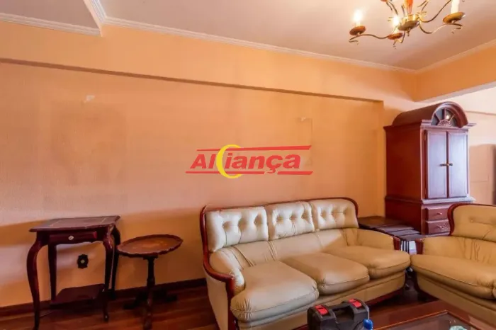 Apartamento mobiliado para alugar, 3 quartos, sendo 1 suíte e 2 vagas 250m², Vila Galvão-R