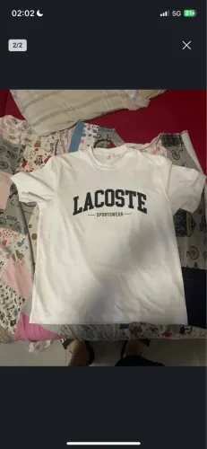 Camiseta Lacoste tamanho M
