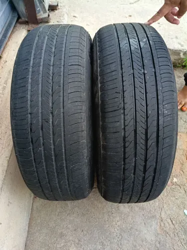 Pneus Aro 16 215/65