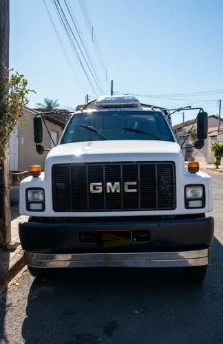 Vendo Caminhao gmc muck