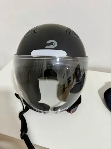 Vendo capacete Race tech