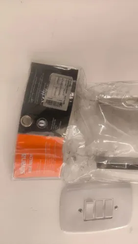 PUXADOR 1METRO RETO SILVANA ASSA ABLOY