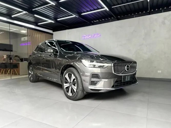 Volvo XC-60 T-8 Plus 2.0 AWD (híbrido) 2023