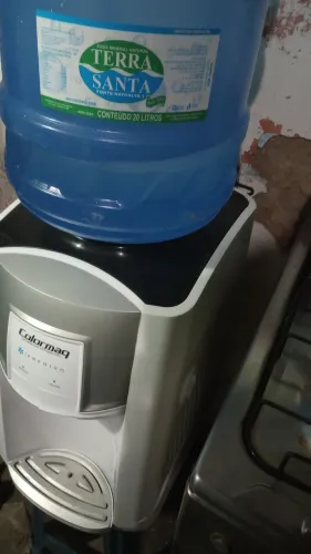Bebedouro refrigerado