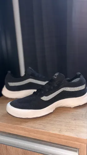 Tênis Vans UltraRenge