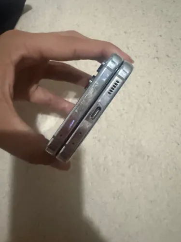 Samsung Galaxy Z Flip5 512GB + Caixa - Muito Conservado