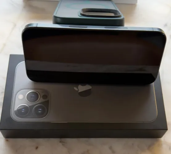 iPhone 15 pro 256Gb