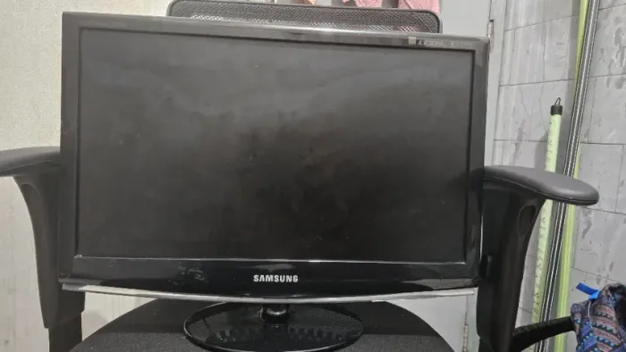 TV Monitor Samsung (n dá video)