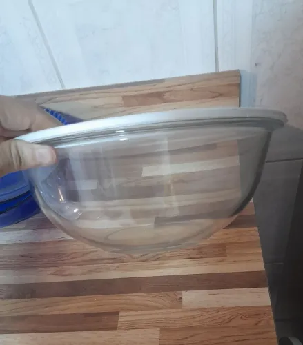 Tigela de vidro