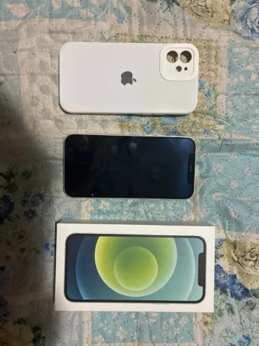 Iphone 12 - verde