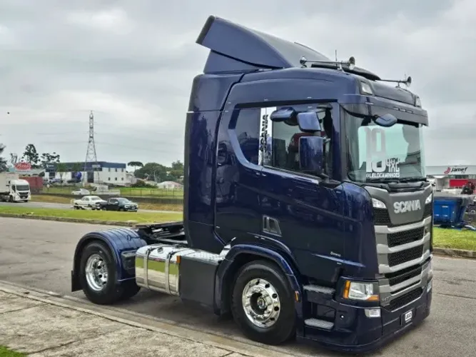 Scania R450 4x2 Ano 2019 Automático Farol de teto Rodas de Alumínio Externa  farol de teto