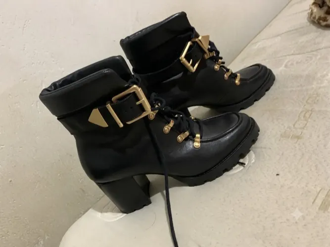 coturno schutz