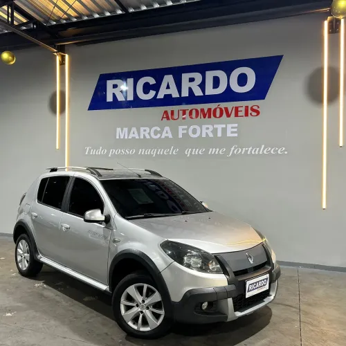 Renault Sandero Stepway Hi-power 1.6 8V 5P 2014