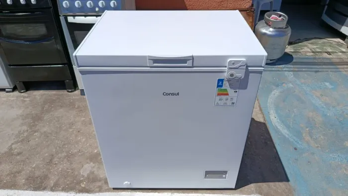 Vendo freezer Consul novo sem marca de uso 142 litros