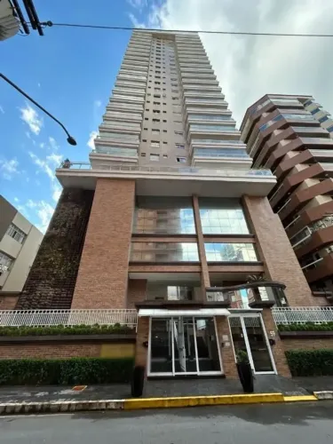 Apartamento mobiliado de 150 m² com 2 suítes sendo 1 máster closet e hidromassagem bairro 