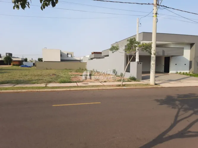 Terreno para venda com 420 m² em Cyrela Estoril, Bauru - SP