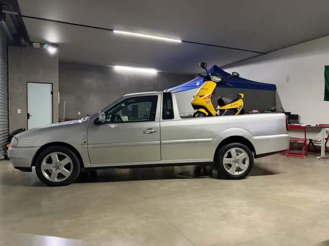 Volkswagen Saveiro TSI 2.0 MI 1999