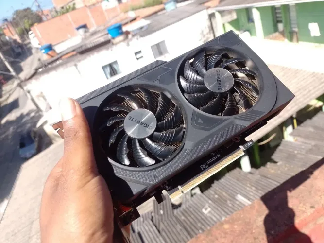 Rtx 4060 gigabyte vendo barato pra sair logo