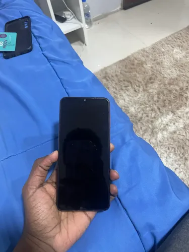 M23 128 GB 6RAM 5G 