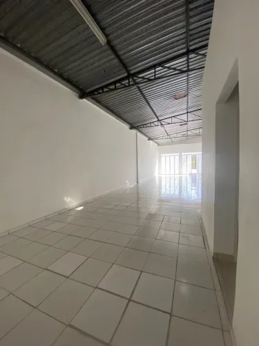 Salão comercial na mascarenhas de Moraes