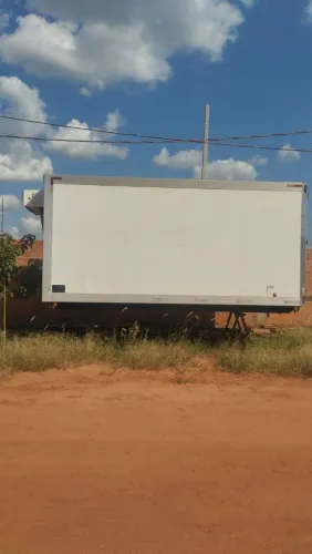 Baú de Fibra Refrigerado, 5,00 mts , p-3/4, Ótimo estado.