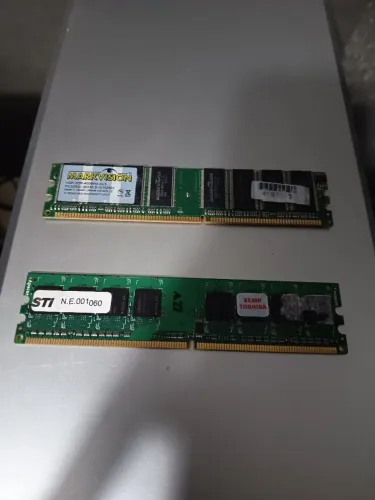 Memórias Ram's DDR e DDR2