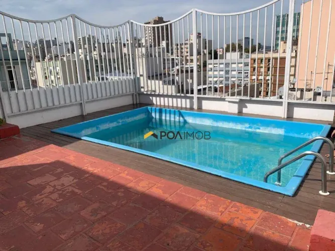 Kitnet com 1 dormitório para alugar, 28 m² por R$ 1.843,01/mês - Centro - Porto Alegre/RS